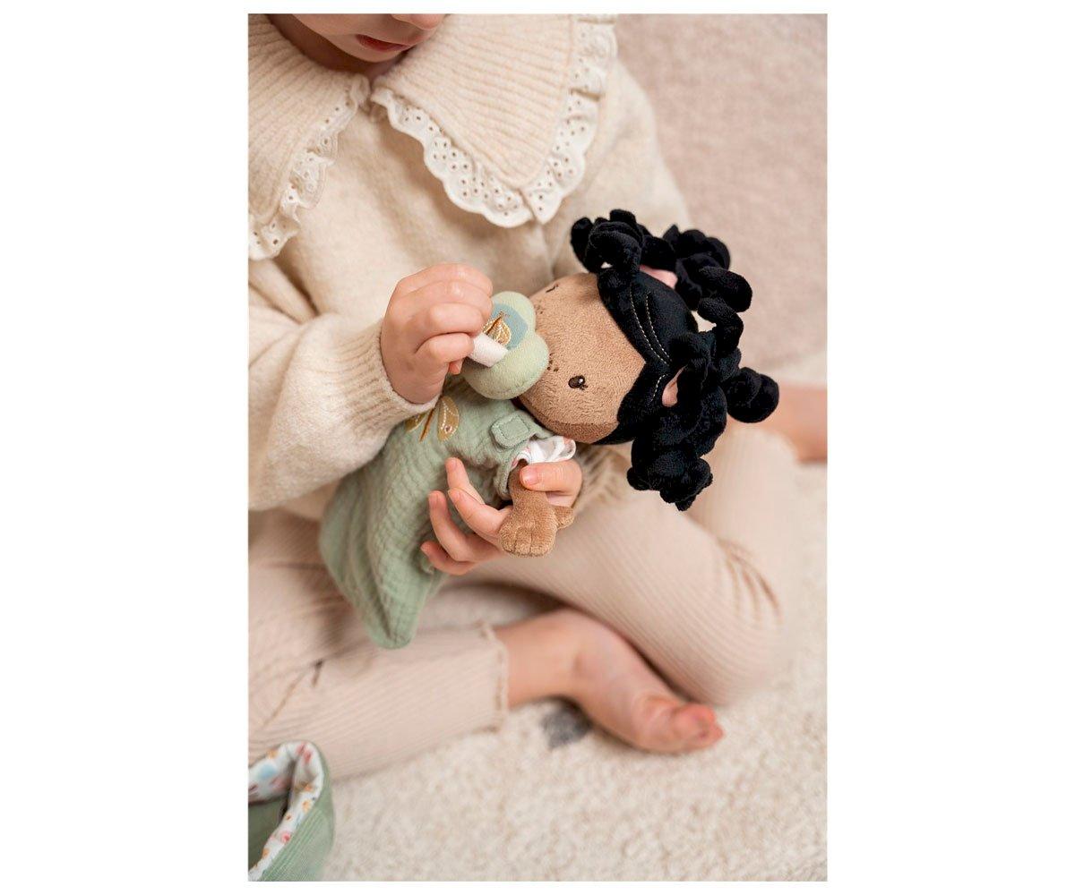 Bebé Evi con Capazo Little Dutch