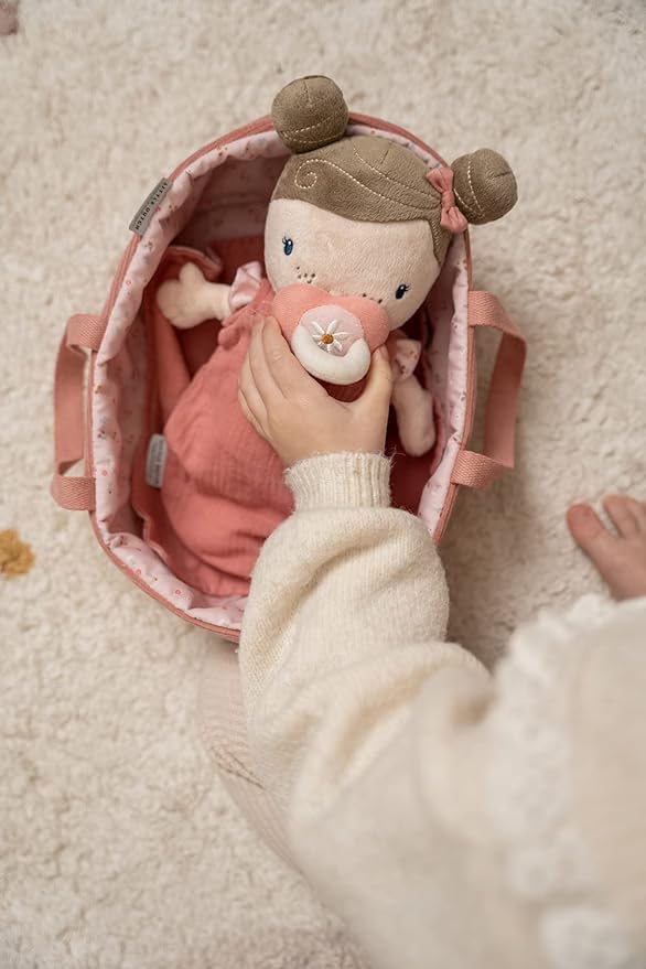 Bebé Evi Rosa con Capazo Little Dutch
