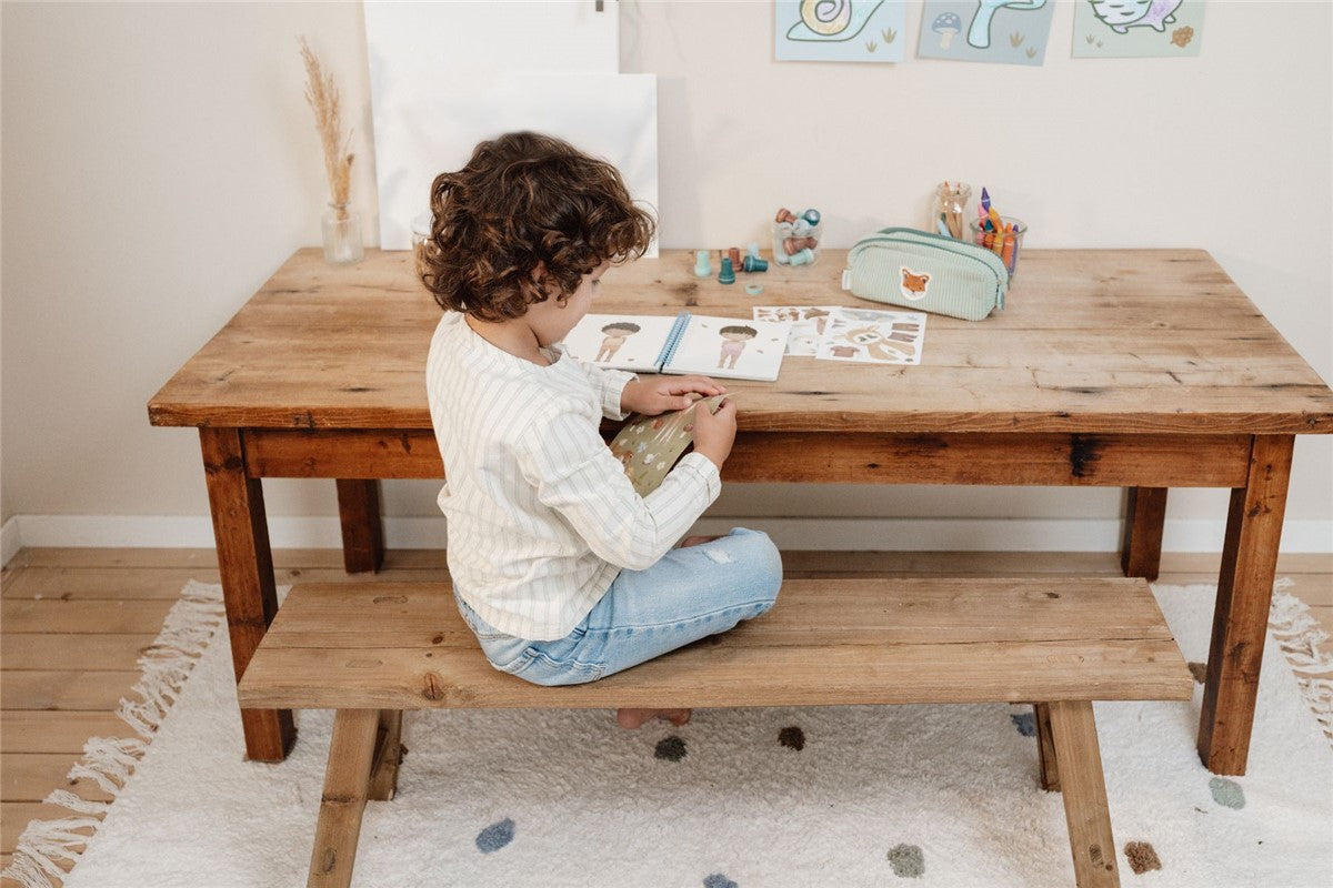 Libro Viste a Jim Forest Friends