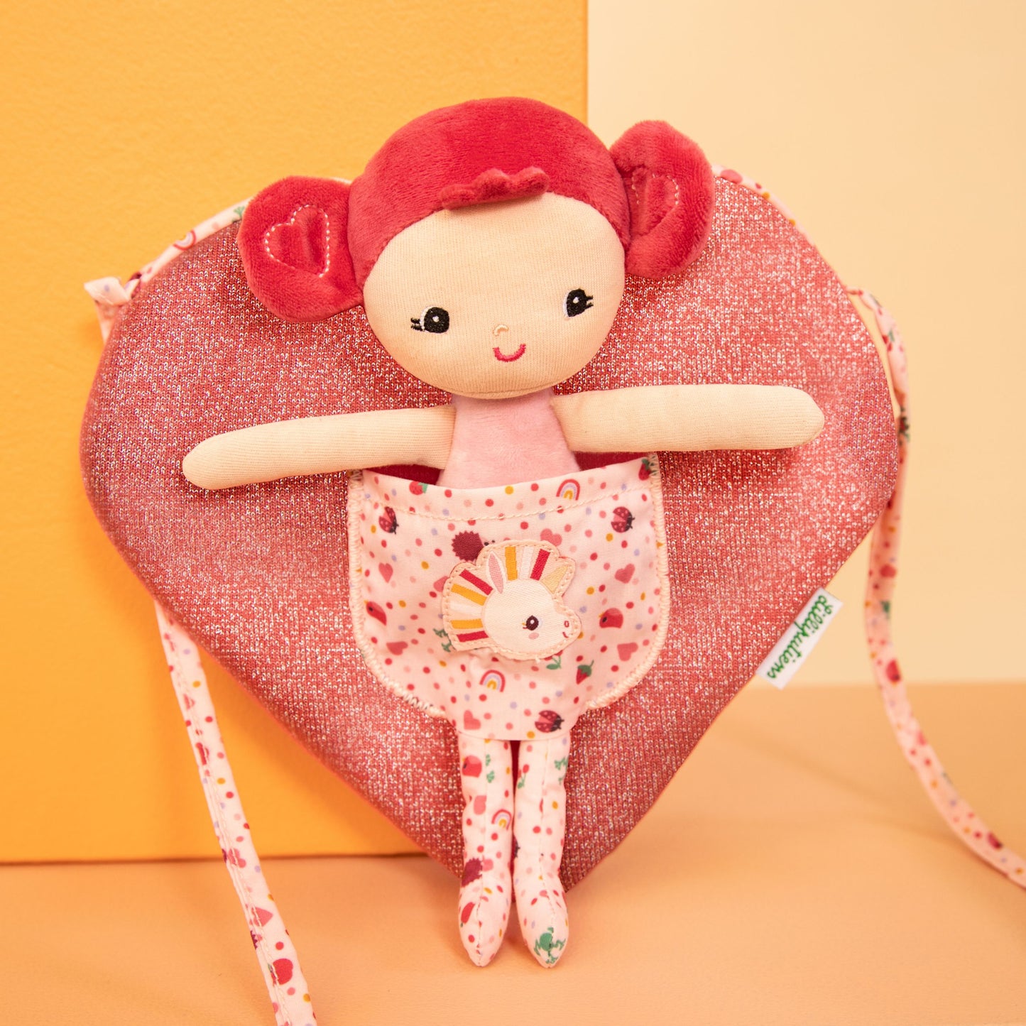 Muñeca Aline con Bolsa de Corazón