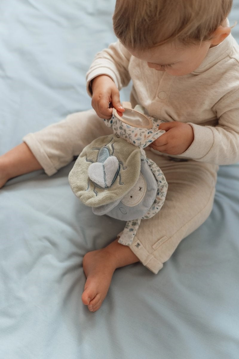 Librito Blando Actividades Anilla Leaves